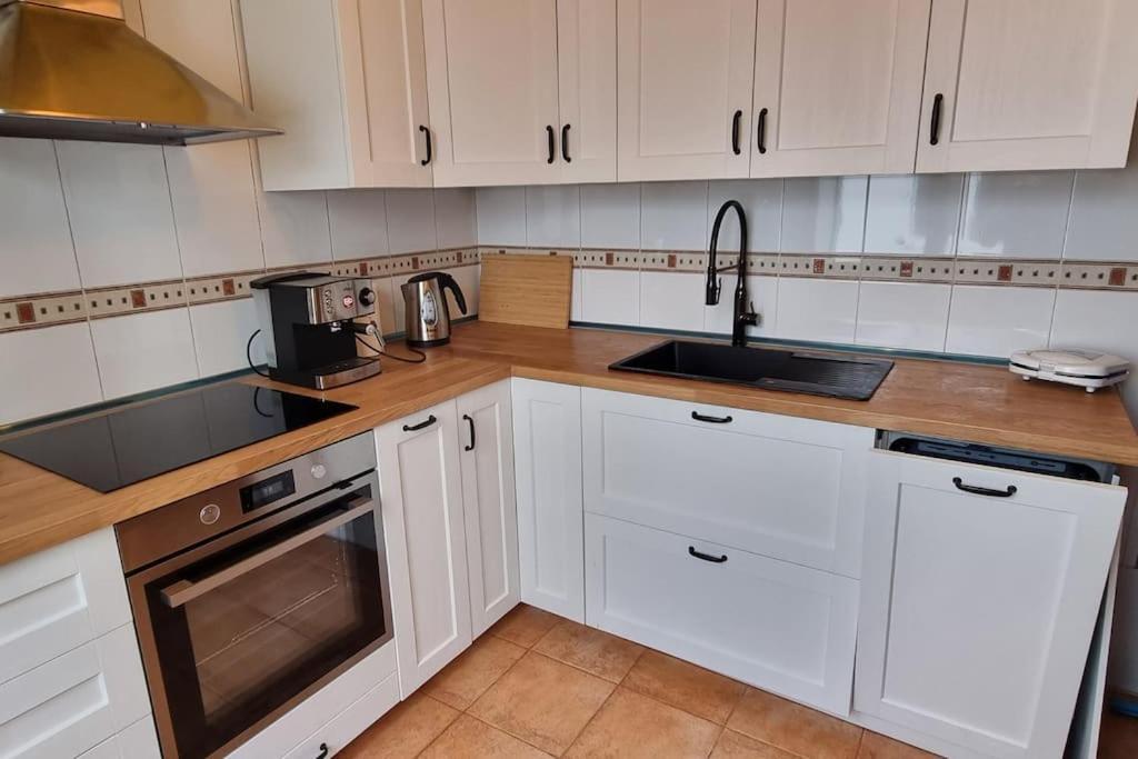 Gilda: Beautiful Spacious Apartment. Seaview From Rooftop Terrace Corralejo Esterno foto